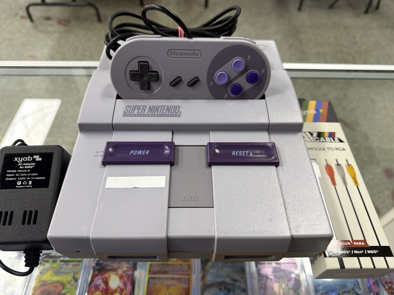 Super Nintendo w/ 1 oem controller power/av — SNES