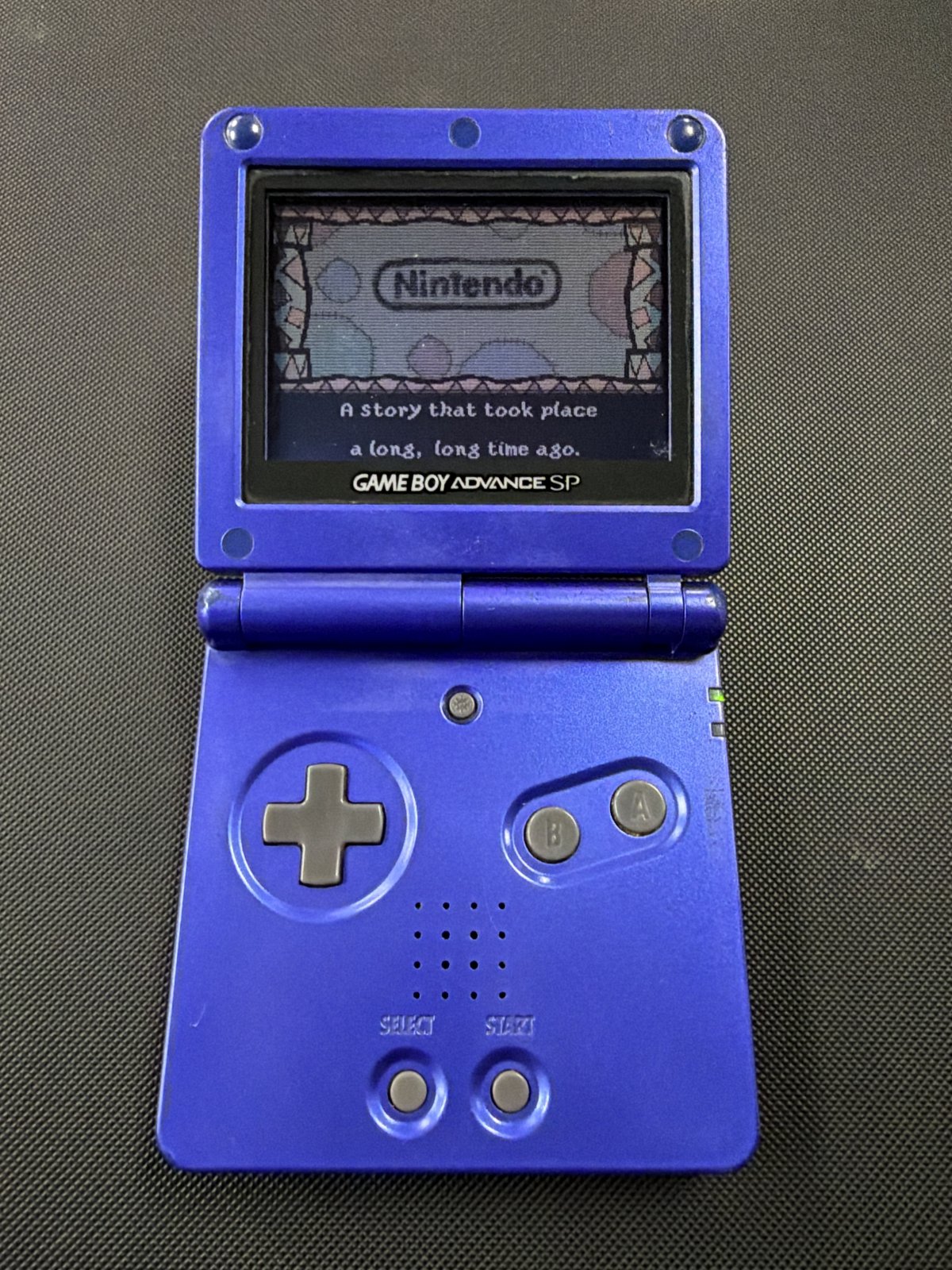 Gameboy Advance SP 001 w/charger — Gameboy Advance SP